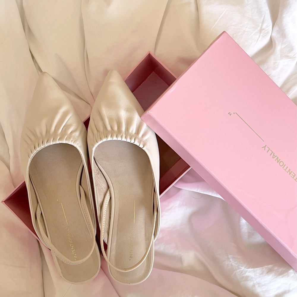 Cream Slingback flats